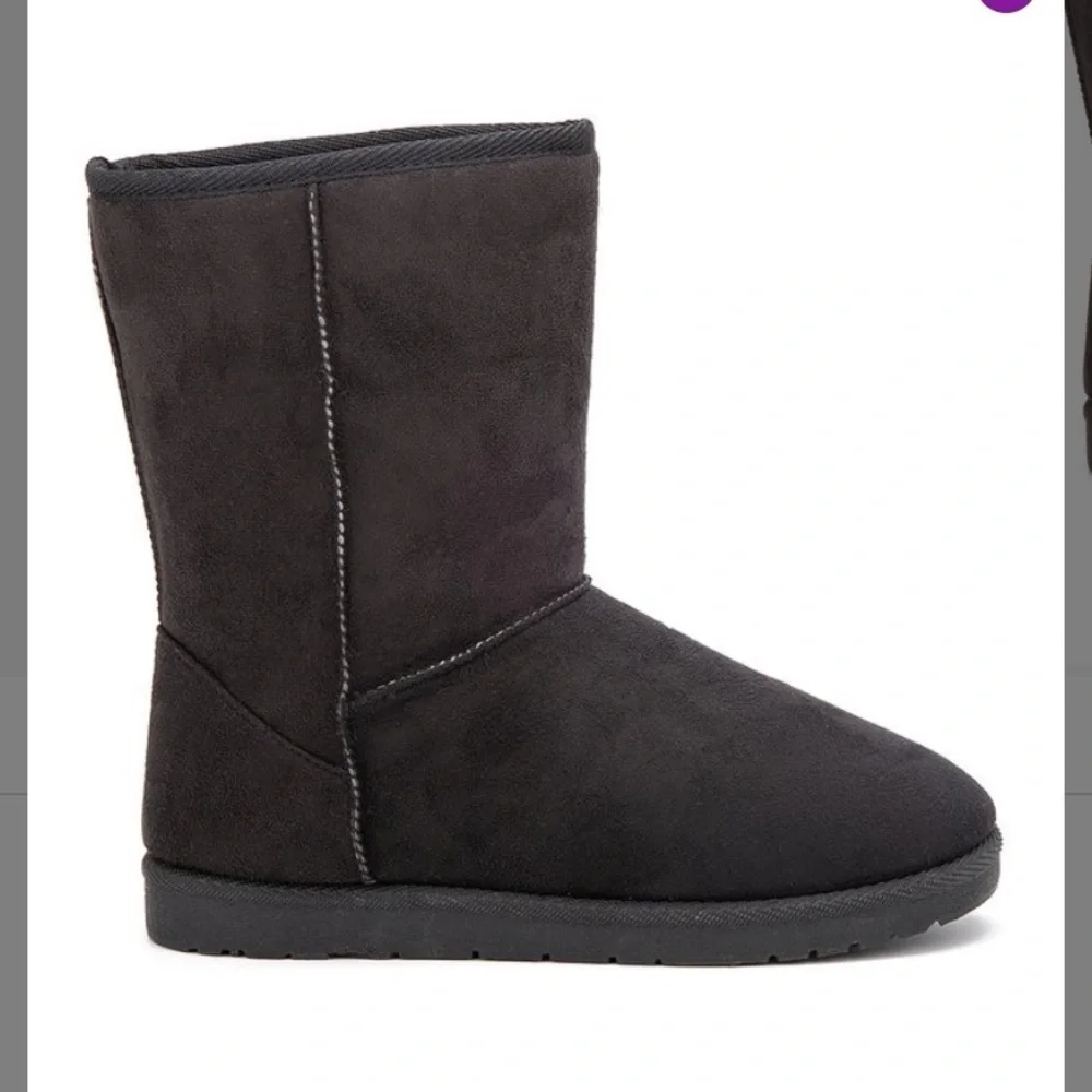 NIB-Olivia Miller Faux-Fur Lined Boot